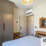 βιλα ελευθερία με ιδιωτικη πισινα 5 λεπτα απο το αργοστολι Apartamento *