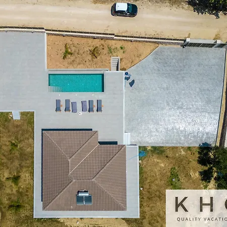 βιλα ελευθερία με ιδιωτικη πισινα 5 λεπτα απο το αργοστολι