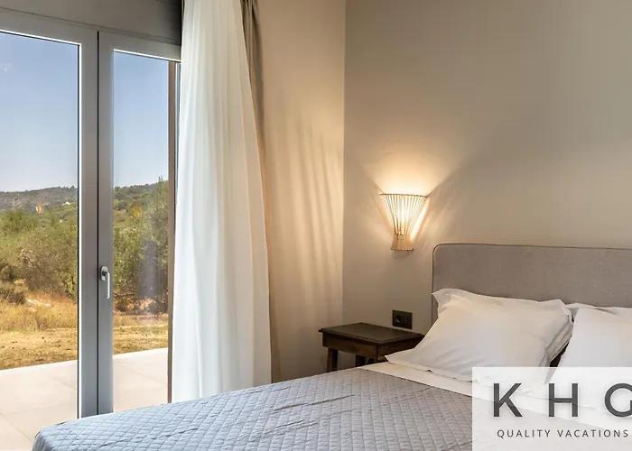 βιλα ελευθερία με ιδιωτικη πισινα 5 λεπτα απο το αργοστολι