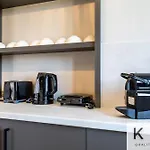 דירה βιλα ελευθερία με ιδιωτικη πισινα 5 λεπτα απο το αργοστολι ארגוסטולי