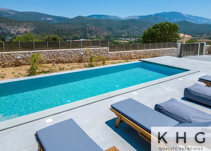 βιλα ελευθερία με ιδιωτικη πισινα 5 λεπτα απο το αργοστολι