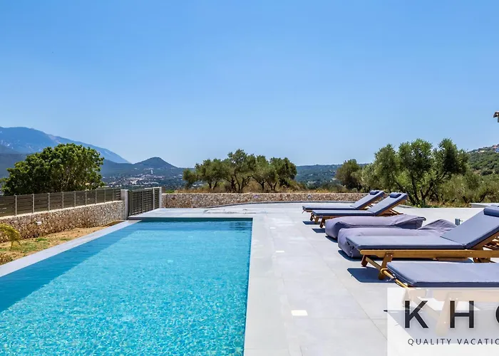 βιλα ελευθερία με ιδιωτικη πισινα 5 λεπτα απο το αργοστολι Apartmán *