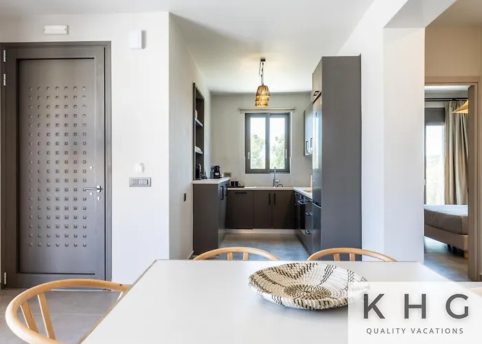 βιλα ελευθερία με ιδιωτικη πισινα 5 λεπτα απο το αργοστολι *